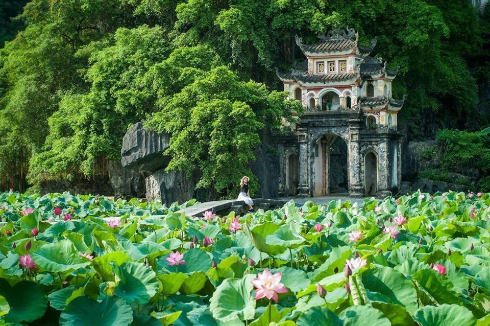 Ferienwohnung Nha Nghi Bolero Van Lam Exterior foto
